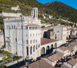 Gubbio, Piazza Grande